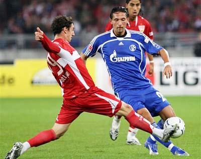 与三名顶尖 与三名顶尖